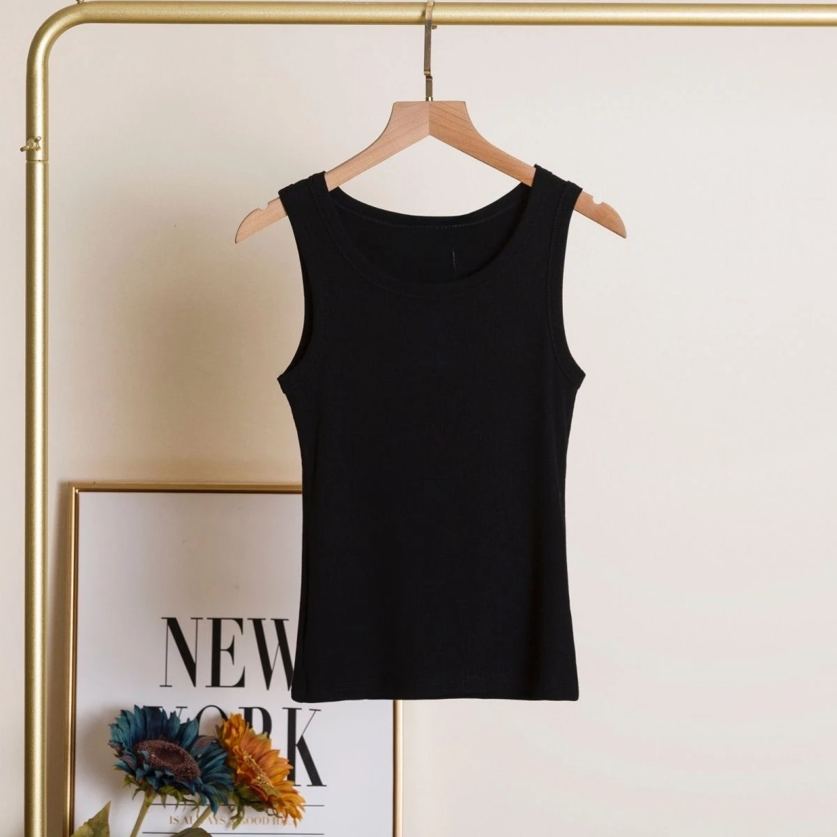 Tank Top Bergaris dengan Grafi - Tank Top Ribbed ulasan dan harga